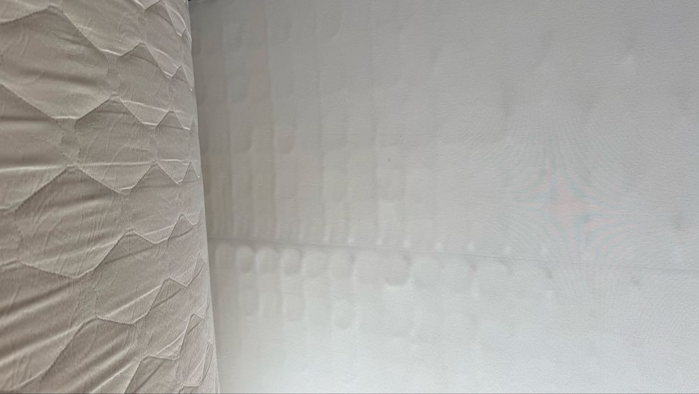 Cama e colchao usados