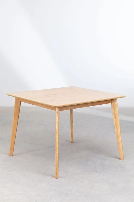Mesa jantar e cadeiras