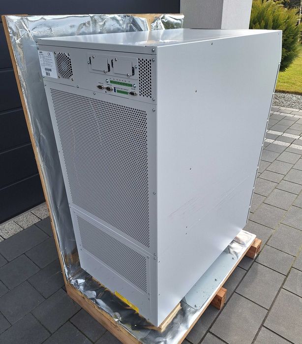 Zasilacz Awaryjny UPS AEG Protect 3.M 2.0 80KVA 3-fazowy Do Biura