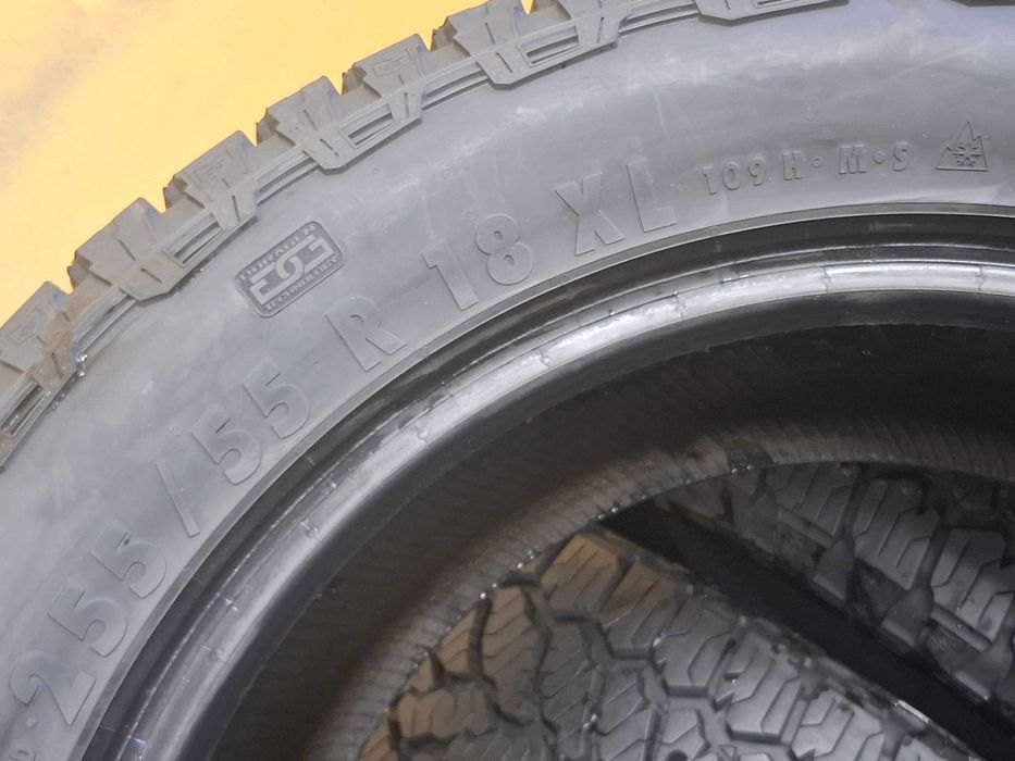 Opony Generali Grabber A/T 255/55/18 KAMPER Wielolosezonowe