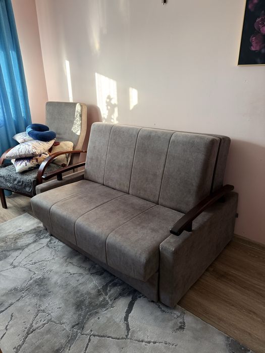 Szara Kanapa z funkcją spania