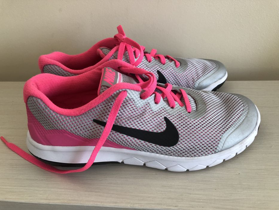 NIKE flexexperience RN 4