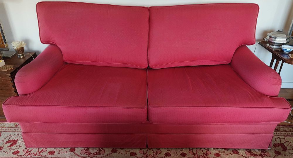 Sofá cama vermelho 3 lugares