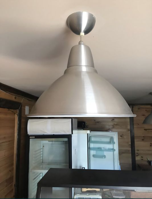 Продам потолочный светильник. 3 шт, цена за 1.