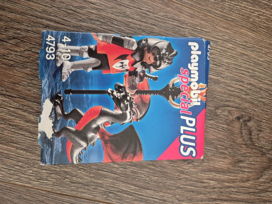Novo - playmobil special plus - cavaleiro + dragão