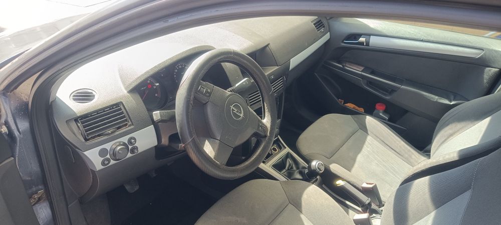 Opel Astra — fotografia 5