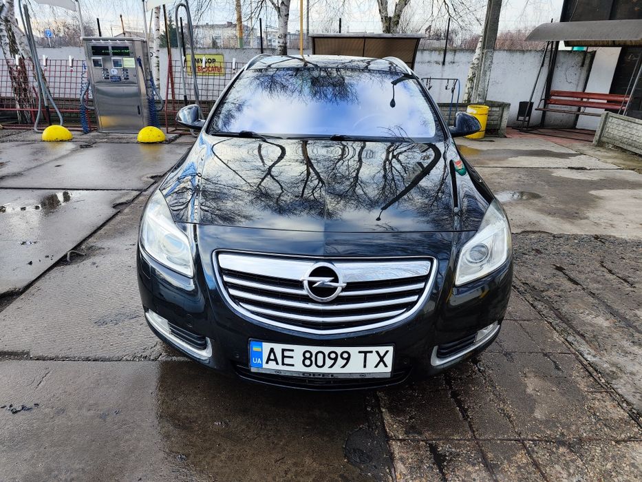 Opel Insignia Sports Tourer BiTurbo 2.0 CDTI (195 л.с.)
