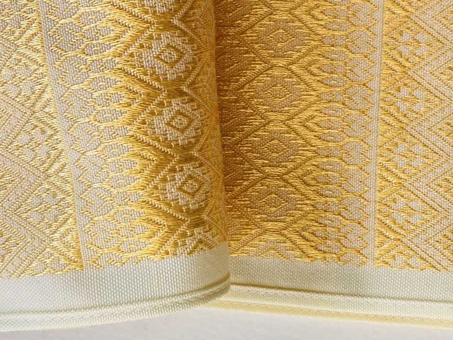 Dois Panos de Mesa Decorativos Amarelo com Debruado Dourado - Novo!