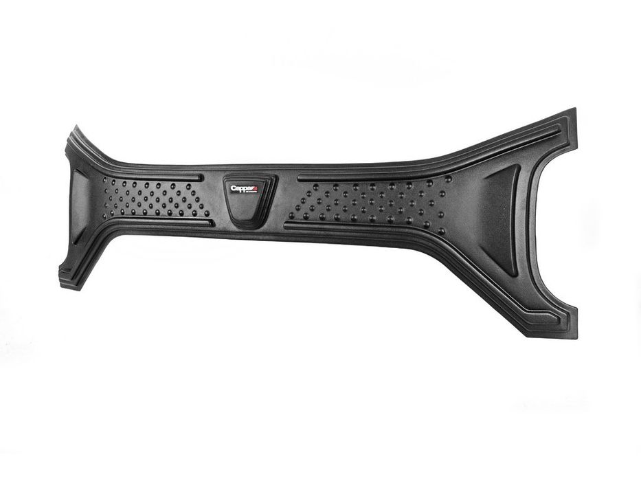 Renault Duster 2018-2024 Пластикова накладка на кришку багажника