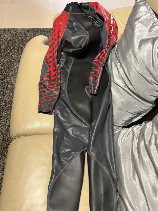 Fato de Surf Nabaiji como novo vermelho