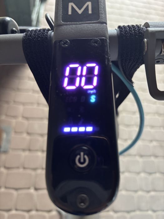 Motus scooty 10 działający 2025