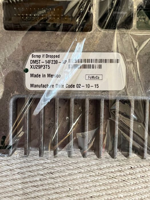 Торпеда магнітофон екран Ford focus 3 рестайл