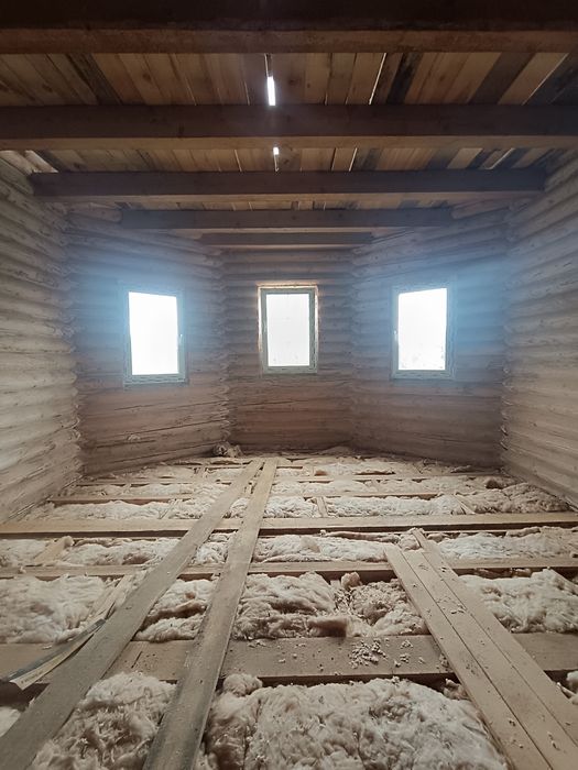 Продається готель на березі річки Дністер