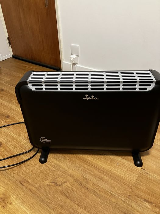 Aquecedor a Combustão Tata – 2000W (Preto)