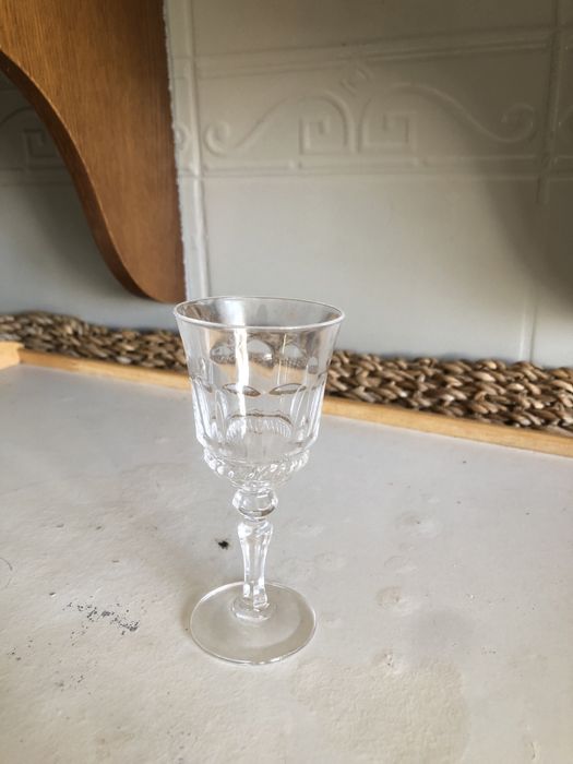 Copos de vidro elegantes