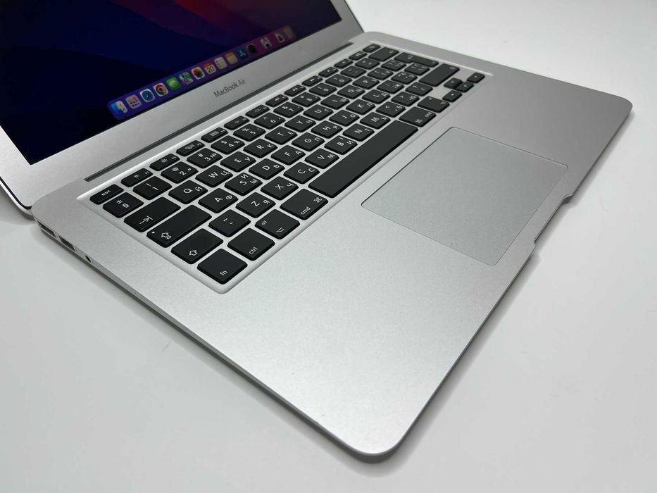 MacBook Air 13 2015, a1466, Core i5, 8Gb, SSD 128Gb, macOS Monterey