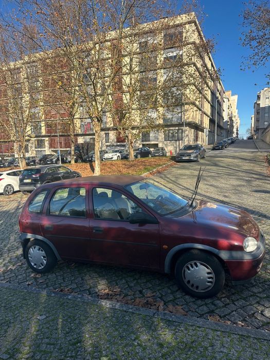 Opel corsa bourdout,diesel;usado como novo