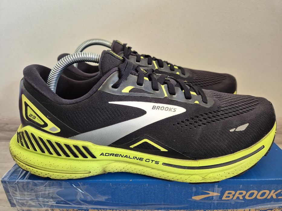 Buty męskie do biegania Brooks Adrenaline GTS 23 rozmiar 44.
