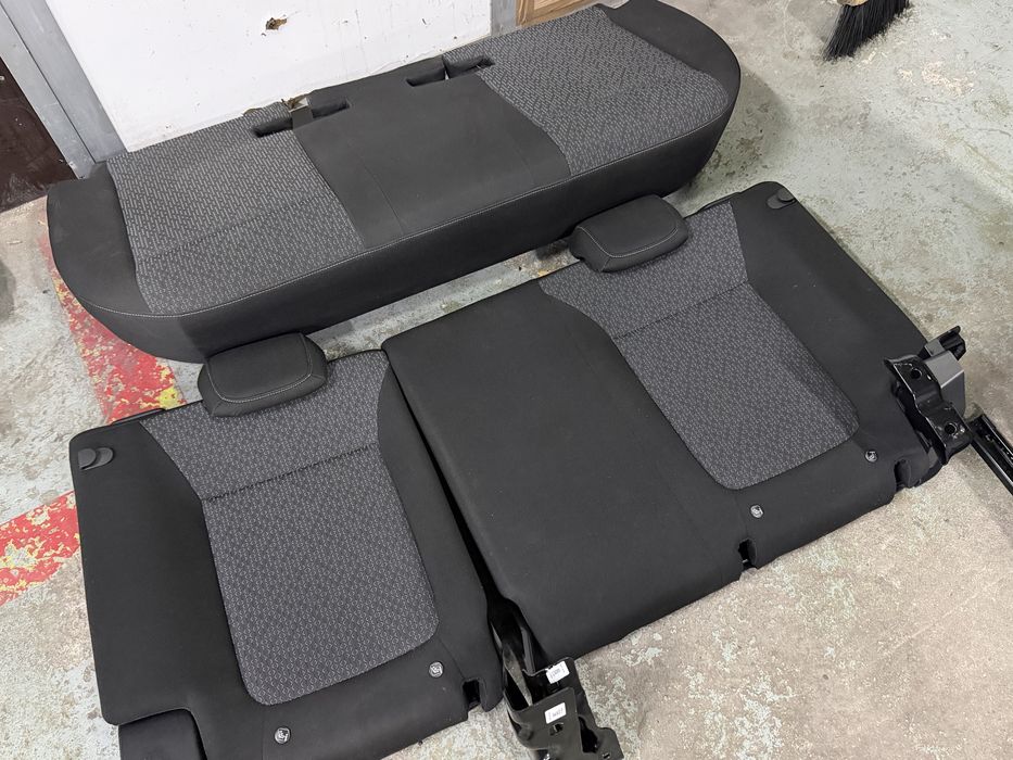 Opel crossland X interior / Bancos / Completo