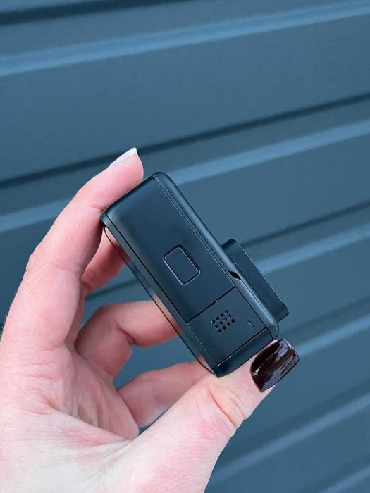 Камера GoPro Hero 7 Black з базовим комплектом щоб розпочати знімати