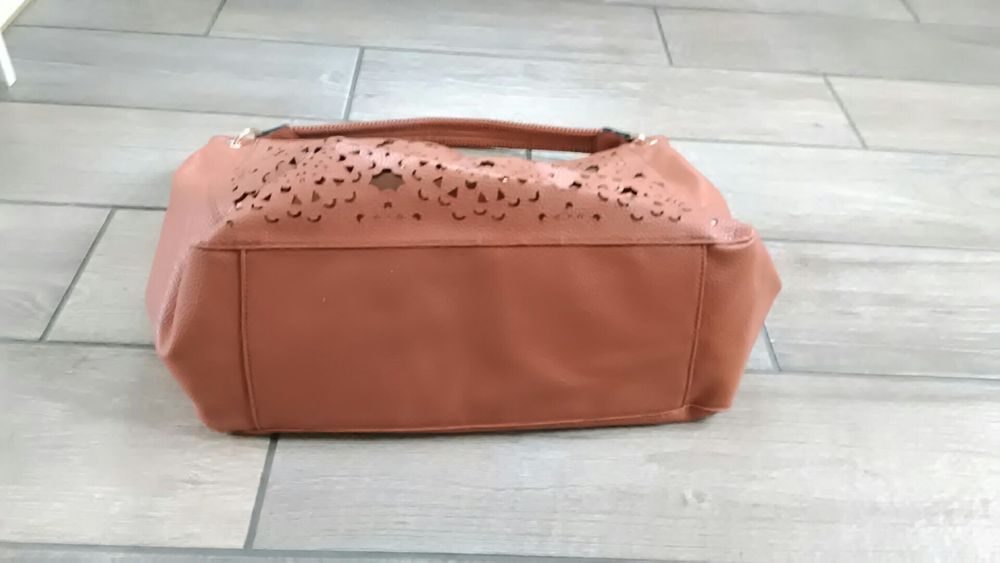 Nowa kolor toffi złoty torebka Tu