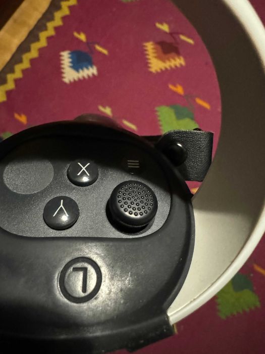 контроллер oculus quest 2 - аксесуари для приставок - OLX.ua