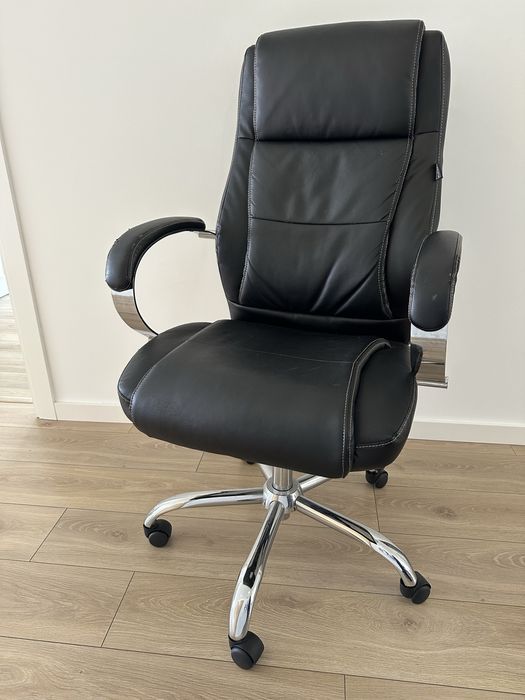 Cadeira Escritório Surfline Pele Preta