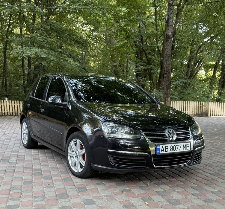 Volkswagen Golf 2004 VIN WVWZZZ1KZ5W081019 фото оголошення 3 з 15