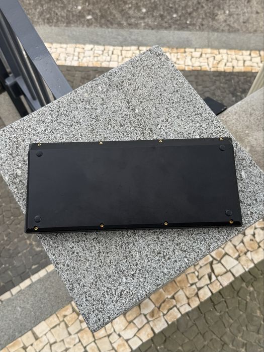 Teclado Mecânico Keychron Q1 v2 ISO UK Knob Edition