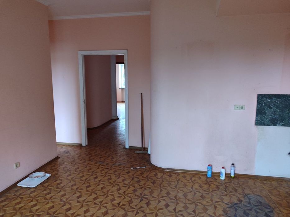 Продаж квартири в дуплексі - 449кв.м. в центрі міста