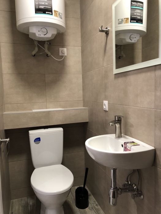 Сдам свою квартиру студию с авторским ремонтом. М. Академика Павлова.