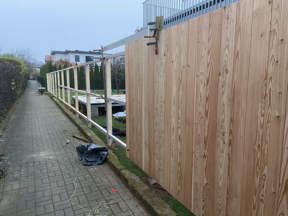 Montaż ogrodzeń.Brukarstwo