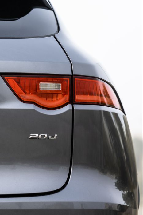 Jaguar F-Pace 2.0 R Sport AWD AUT