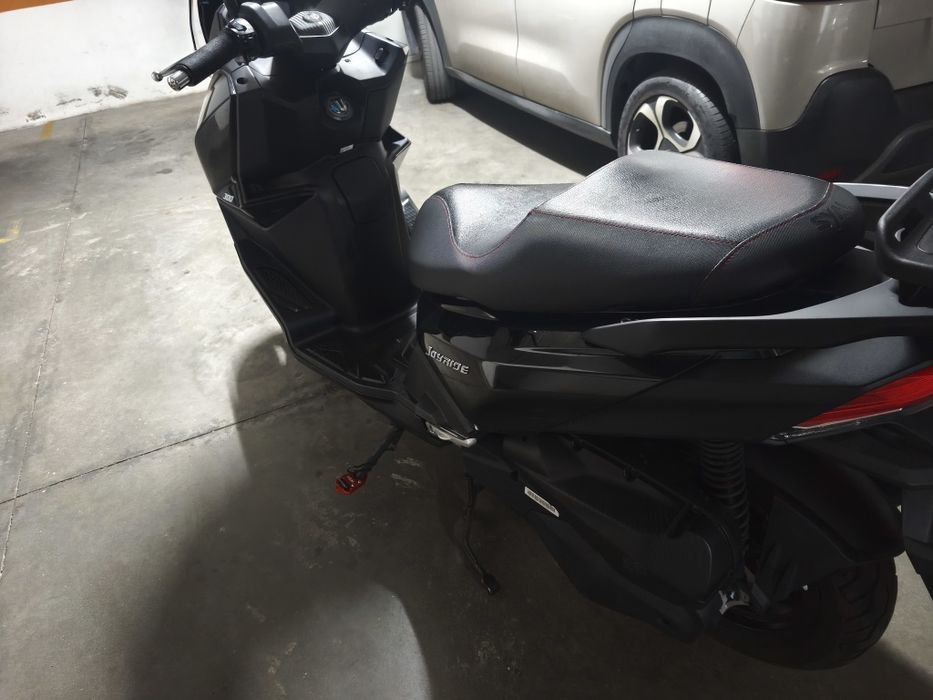 scooter SYM 300 CC.