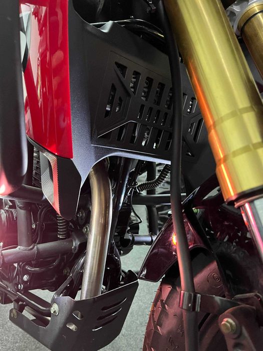 Мотоцикл Spark SP250T-8