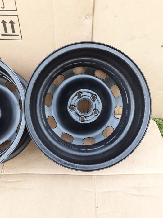 Felgi stalowe 15 5x100 Volksfagen Golf IV Audi Skoda Seat et38 4sztuki