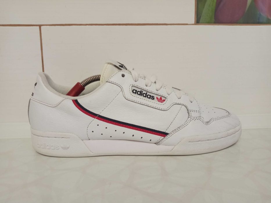 Кроссовки Adidas Continental 44 размер 28 см