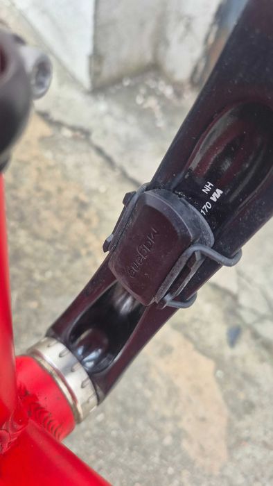 Rower szosowy BTWIN Triban 500 – Shimano Sora, karbonowy widelec