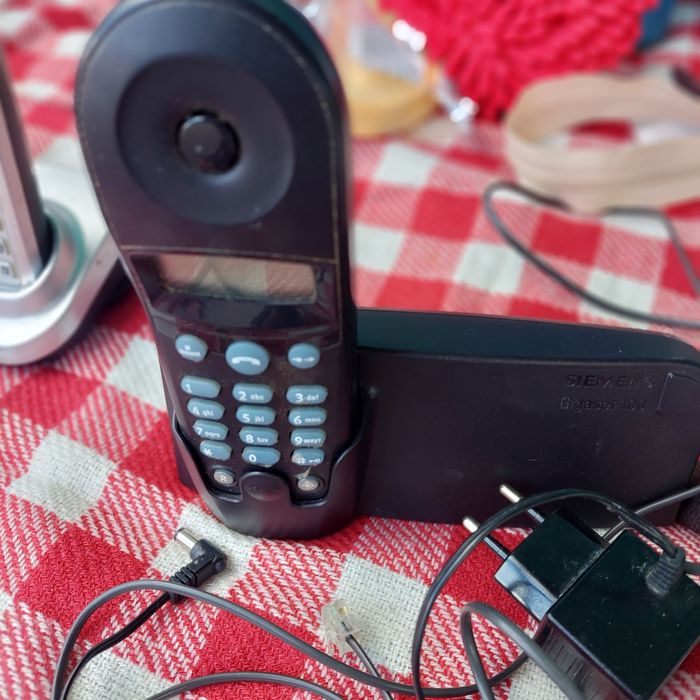 Telefon stacjonarny siemens