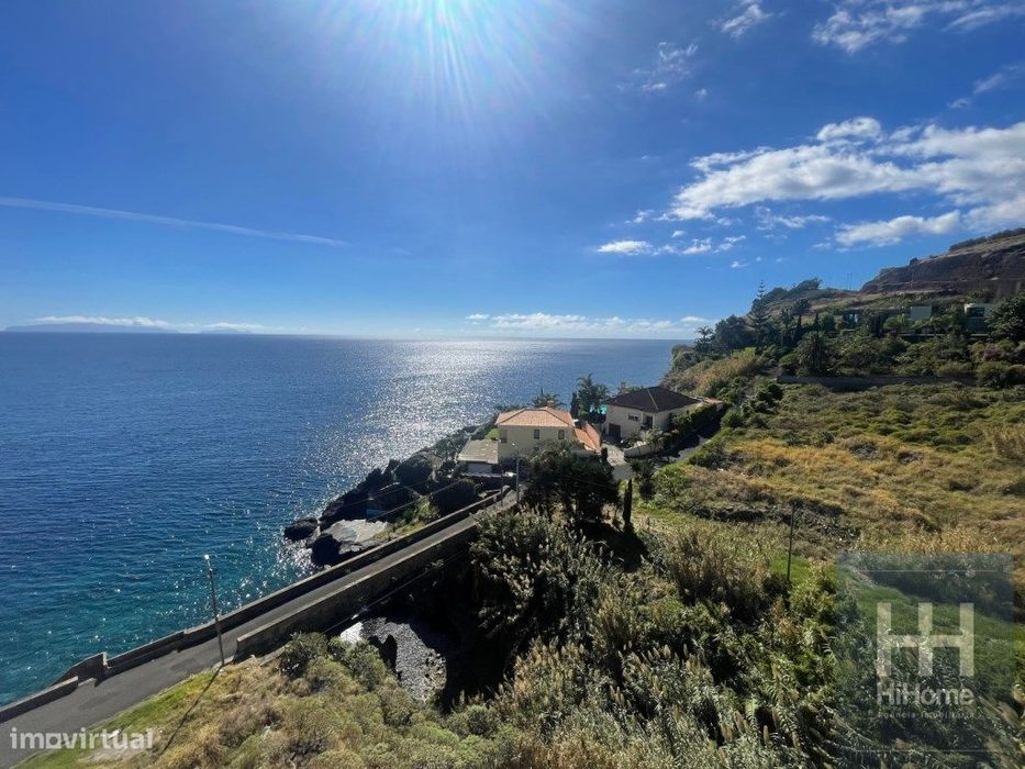 Lote de terreno urbano em Santa Cruz com vista mar