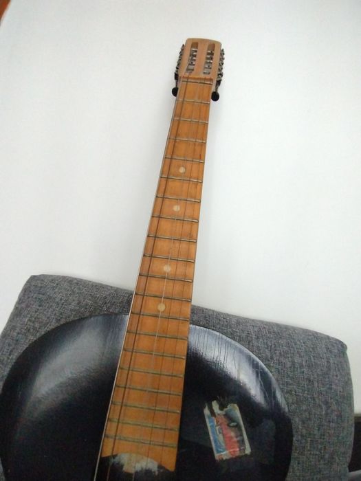 Гітара  акустична