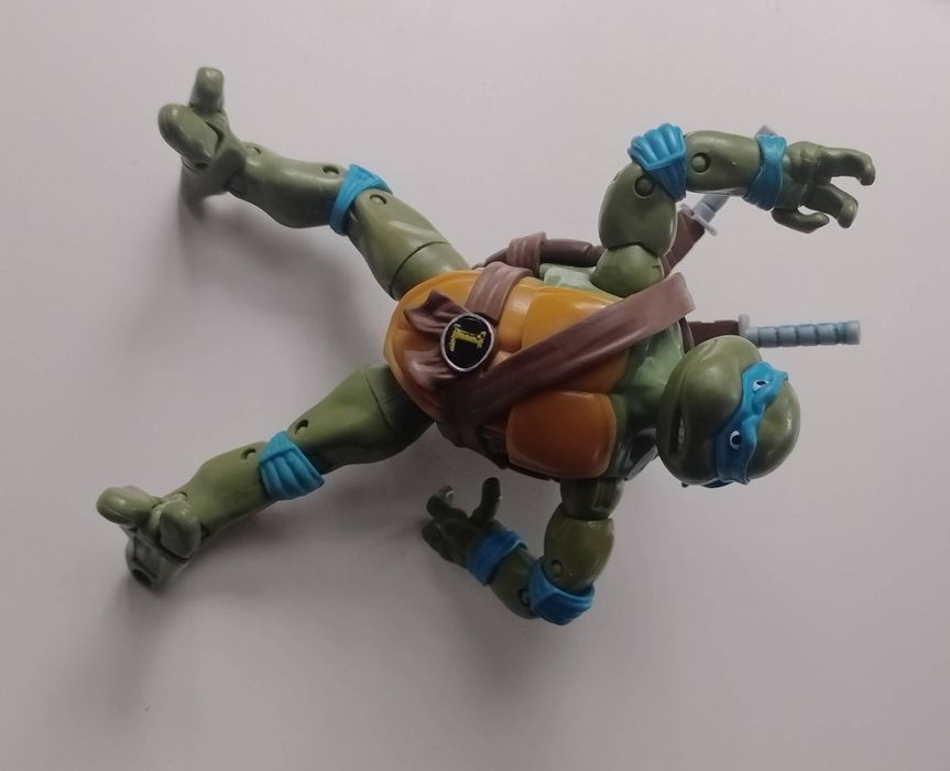 Playmates ŻÓŁWIE NINJA Leonardo Figurka Ruchome Elementy