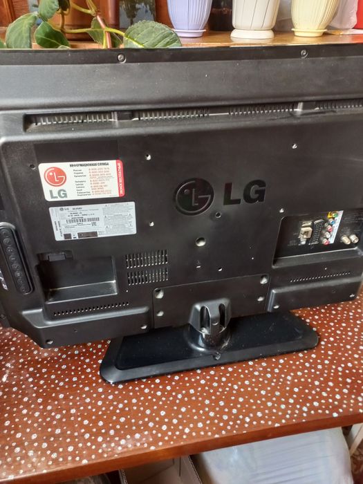 Телевизор LG диагональ 32