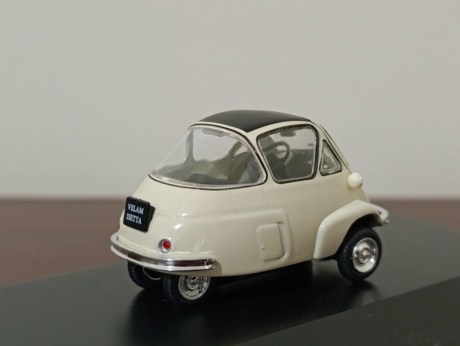 Velam Isetta 1/43