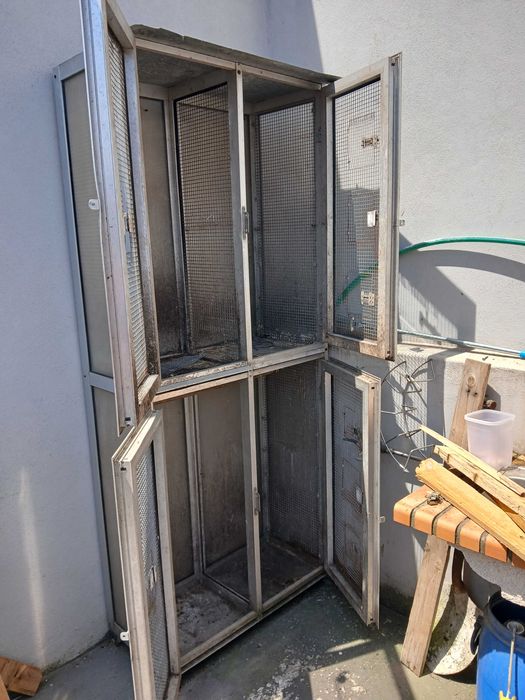 Viveiro de pássaros com 4 divisões