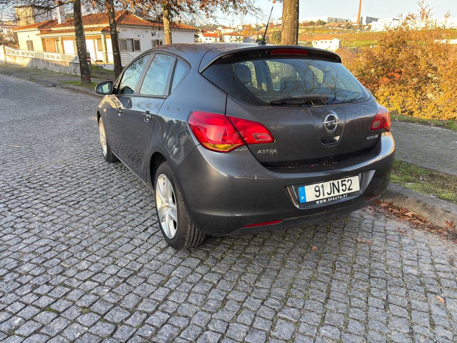Opel Astra 1.3 CDTi