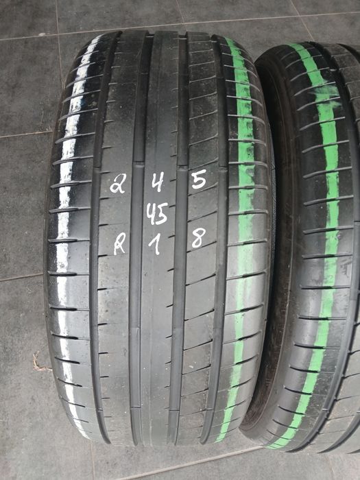 2 pneus 245 45 r18 Goodyear
