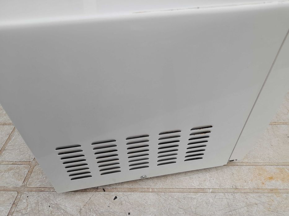 micro-ondas em bom estado como novo funciona bem.