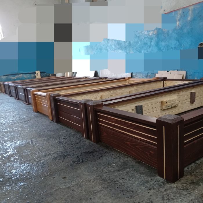 Пам'ятники надмогильник нагробок.