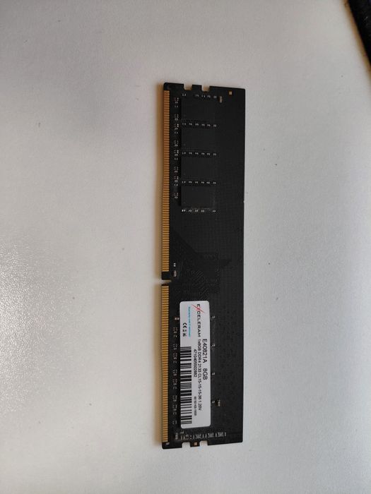 продам плашку 8гб 4ддр